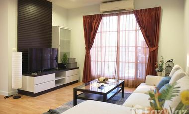 For rent 3 ベッドルーム condo in Khlong Toei, Bangkok