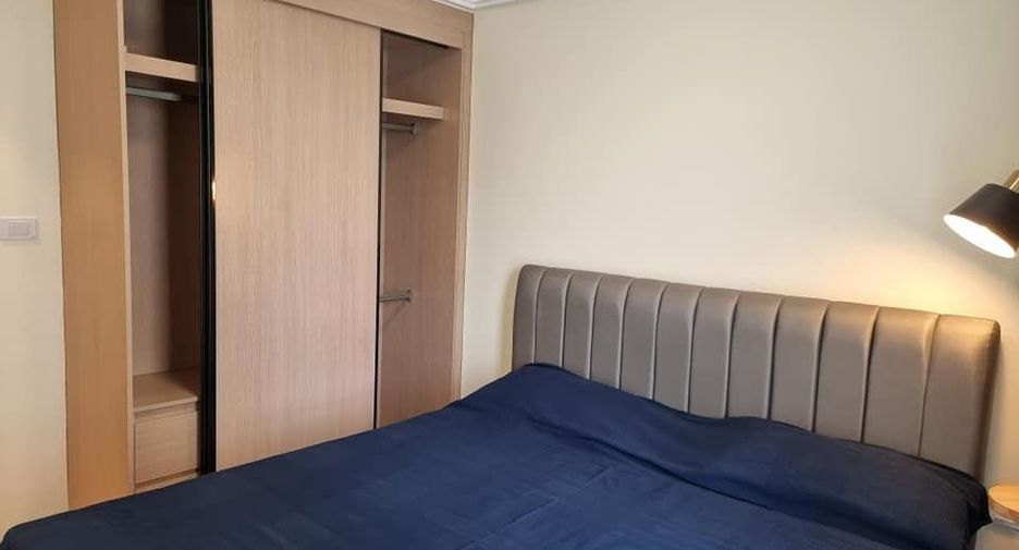 For rent 1 bed condo in Yan Nawa, Bangkok