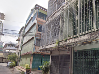 Reihenhaus zur Miete mit 4 Zimmer in Khlong Toei, Bangkok