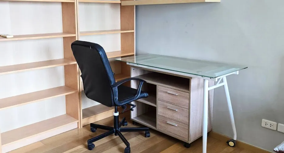 For rent 1 bed condo in Ratchathewi, Bangkok
