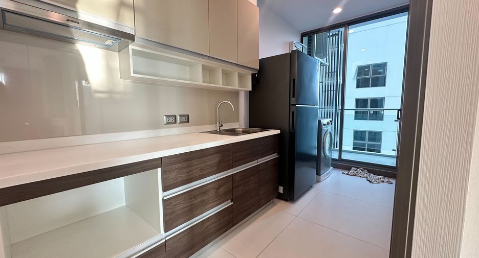 For rent 2 ベッドルーム condo in Watthana, Bangkok