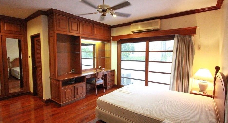 Аренда 4 спальни дом в Bang Phli, Самутпракан
