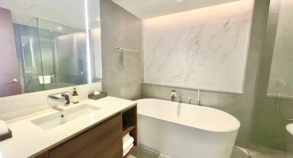 Wohnung zur Miete mit 1 Zimmer in Pathum Wan, Bangkok
