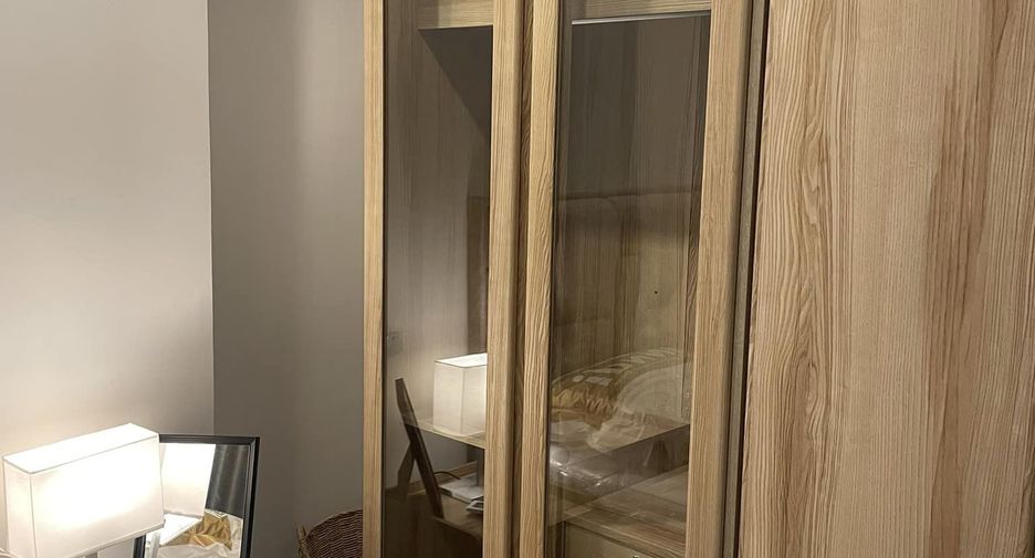 For rent 1 bed condo in Huai Khwang, Bangkok