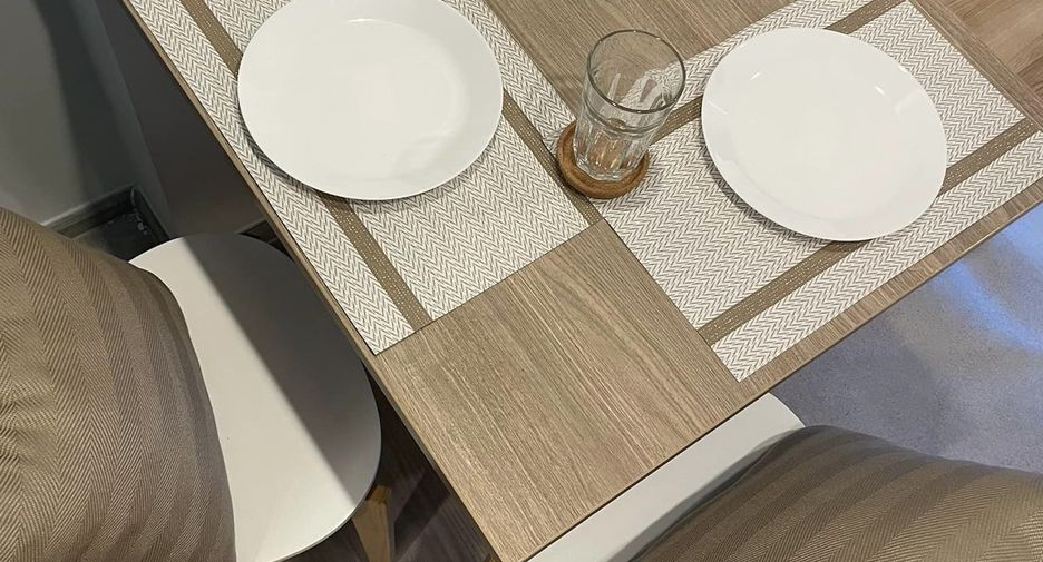 For rent 1 bed condo in Huai Khwang, Bangkok