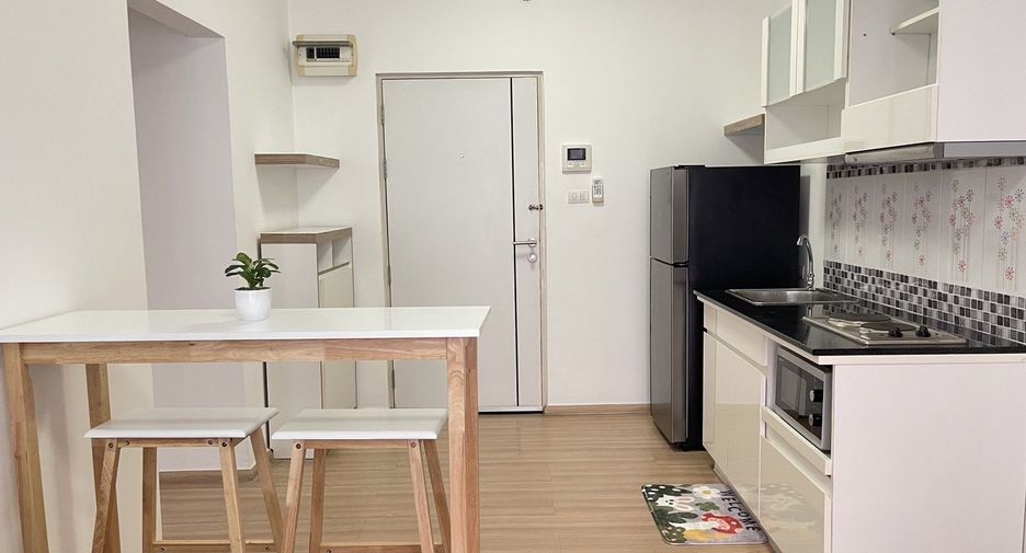 For rent 2 bedrooms condo in Ratchathewi, Bangkok
