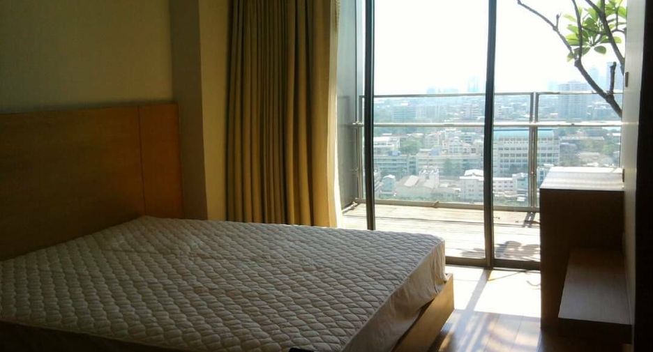 For rent 2 bedrooms condo in Sathon, Bangkok
