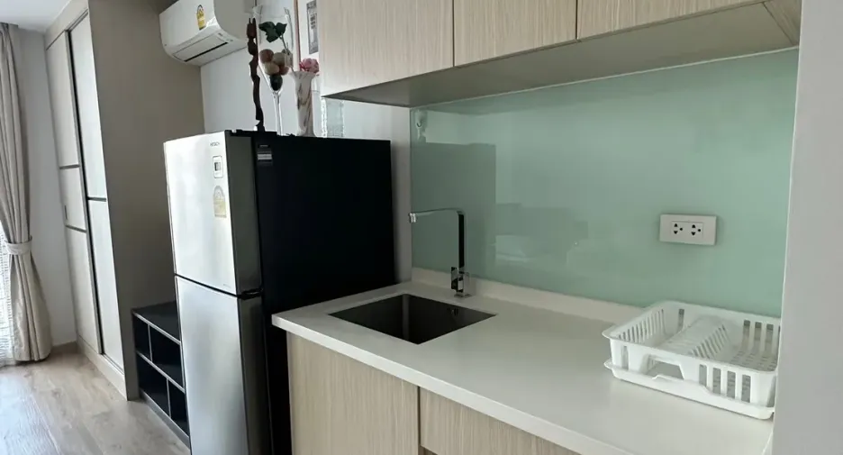 For rent studio condo in Phra Khanong, Bangkok