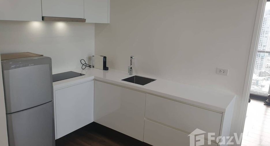 For rent 1 bed condo in Khlong Toei, Bangkok