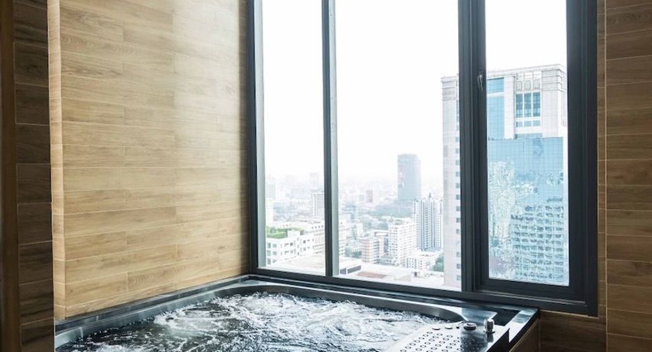 For rent 2 bedrooms condo in Watthana, Bangkok