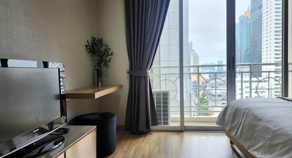 For rent 2 ベッドルーム condo in Watthana, Bangkok