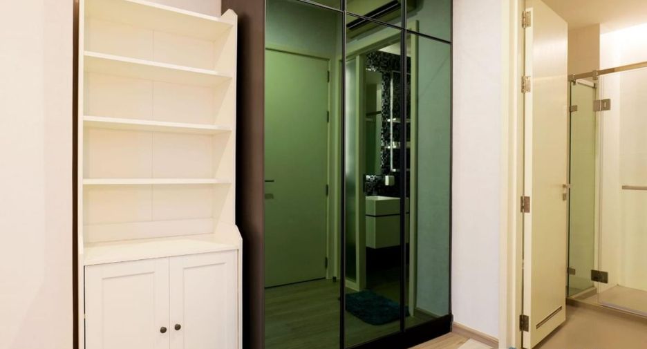 For rent 1 Beds condo in Khlong Toei, Bangkok