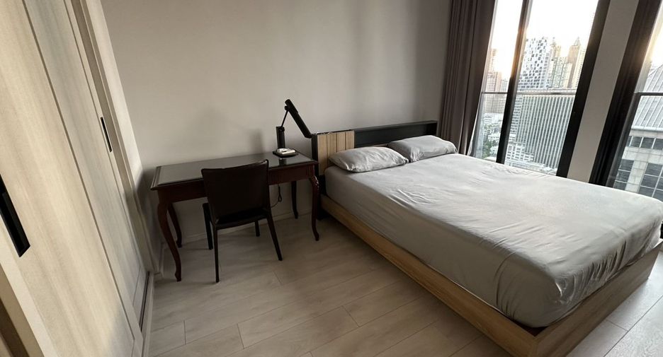 Wohnung zur Miete mit 2 Zimmer in Pathum Wan, Bangkok