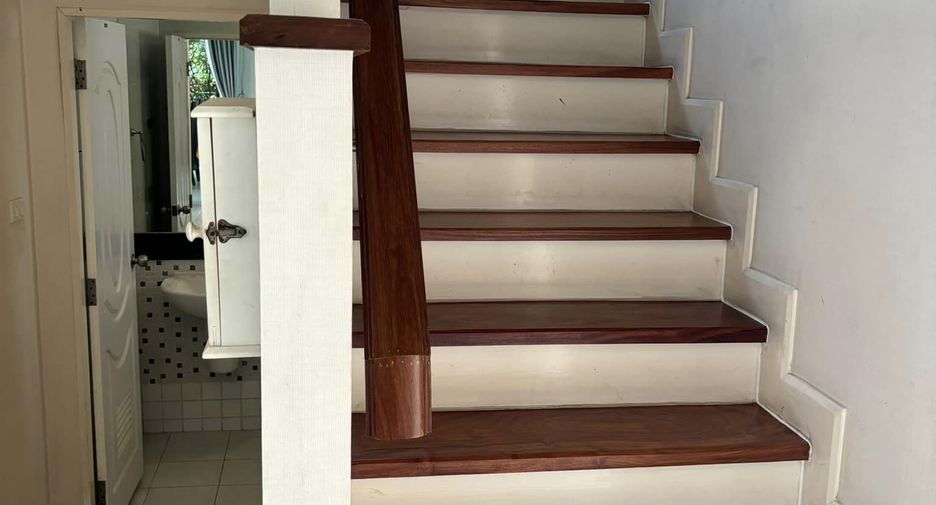 For rent 3 bedrooms house in Bang Phli, Samut Prakan