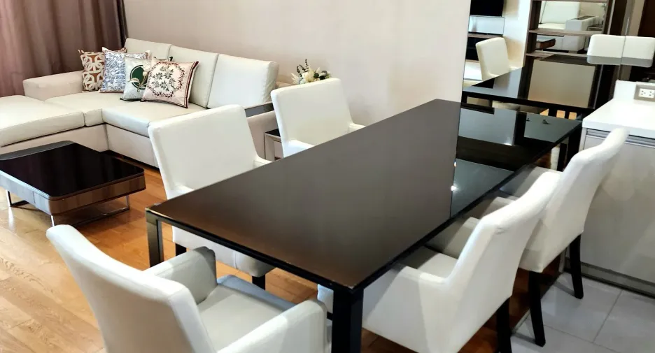 Wohnung zur Miete mit 2 Zimmer in Sathon, Bangkok