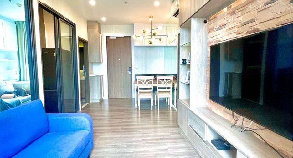 For rent 2 bedrooms condo in Bang Na, Bangkok