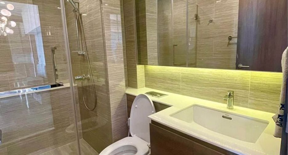 For rent 2 bedrooms condo in Bang Na, Bangkok