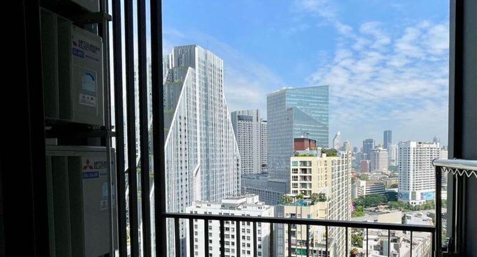 For rent 1 bed condo in Bang Rak, Bangkok