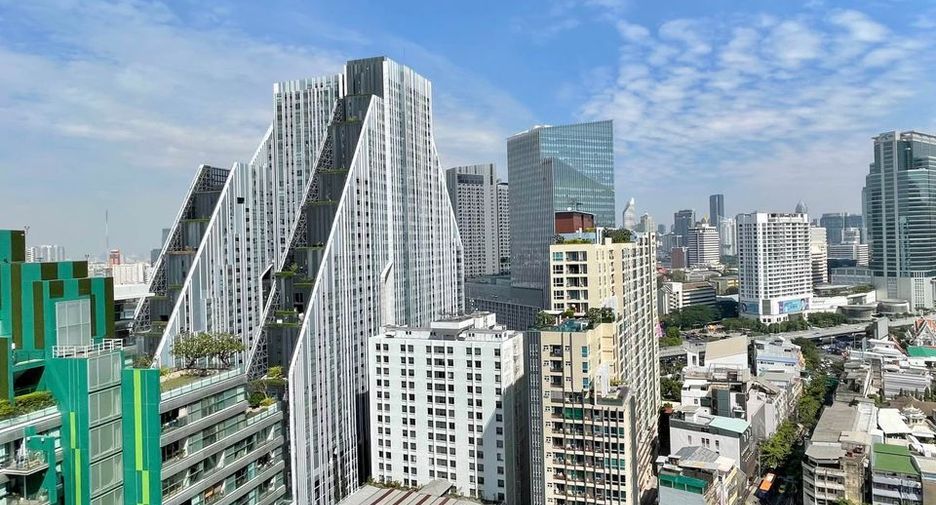 For rent 1 bed condo in Bang Rak, Bangkok