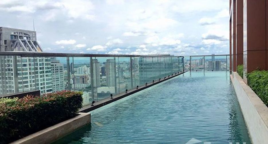 For rent 2 bedrooms condo in Sathon, Bangkok