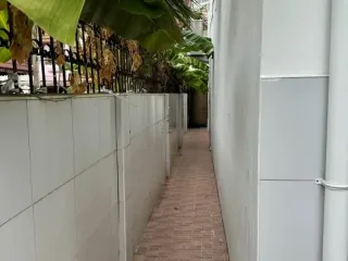 Casa adosada en alquiler de 3 habitaciones en Suan Luang, Bangkok