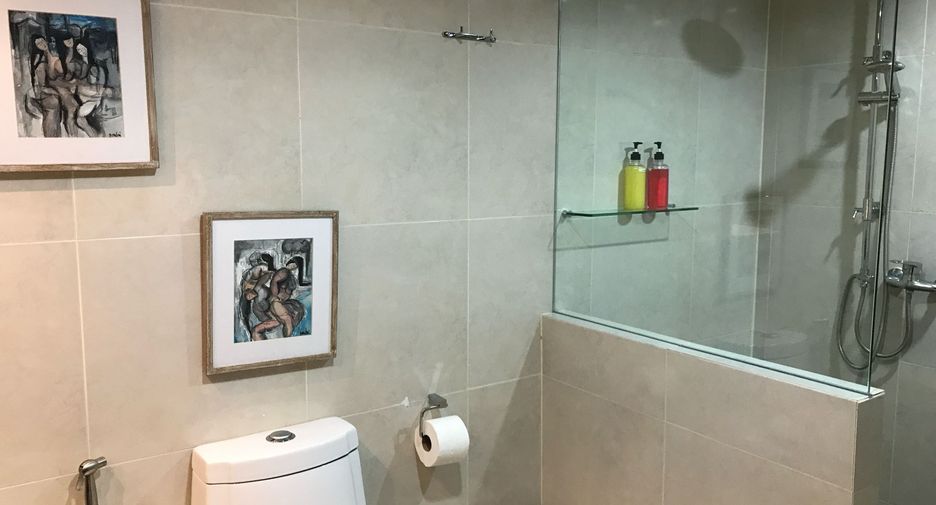 For rent 1 bed condo in Bang Rak, Bangkok