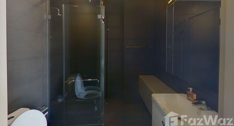 Wohnung zur Miete mit 2 Zimmer in Pathum Wan, Bangkok
