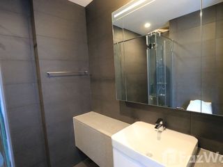 For rent 2 bedrooms condo in Pathum Wan, Bangkok
