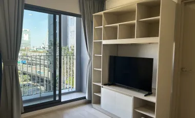 For rent 2 bedrooms condo in Din Daeng, Bangkok