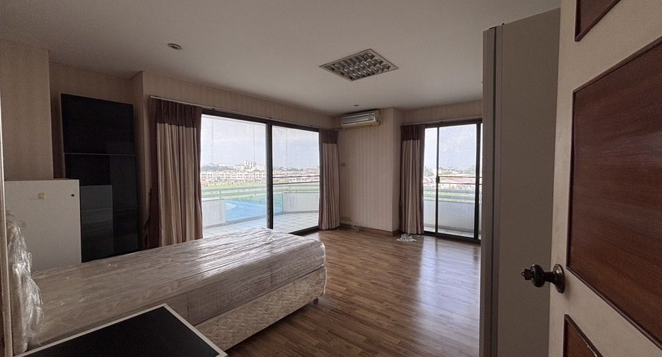 For rent 2 bedrooms condo in Bang Na, Bangkok