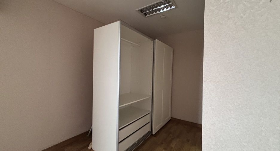 Condo en alquiler de 2 habitaciones en Bang Na, Bangkok