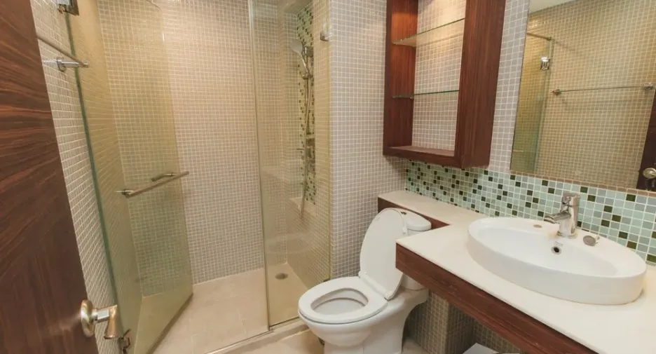 For rent 2 ベッドルーム condo in Watthana, Bangkok