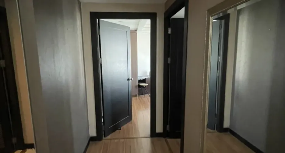 For rent 2 bedrooms condo in Phaya Thai, Bangkok