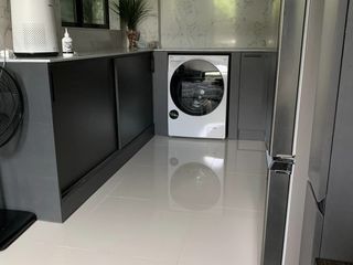 For rent 3 bedrooms townhouse in Saphan Sung, Bangkok