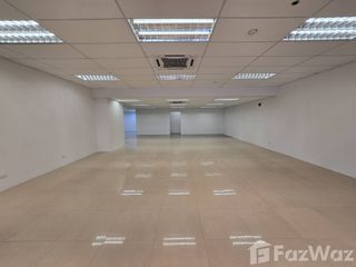 Local comercial en alquiler en Watthana, Bangkok