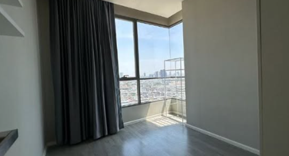 For rent 2 bedrooms condo in Sathon, Bangkok