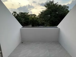 出租 3 卧室 独立屋 在 Saphan Sung, 曼谷