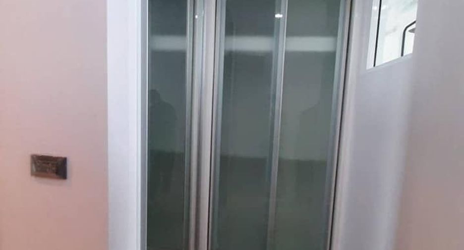 出租 3 卧室 公寓 在 Khlong Toei, 曼谷