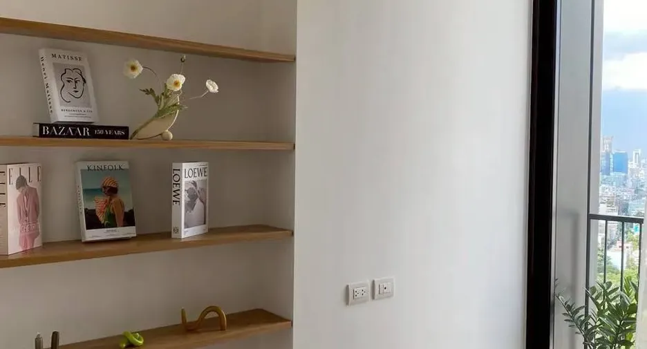 For rent 2 bedrooms condo in Watthana, Bangkok