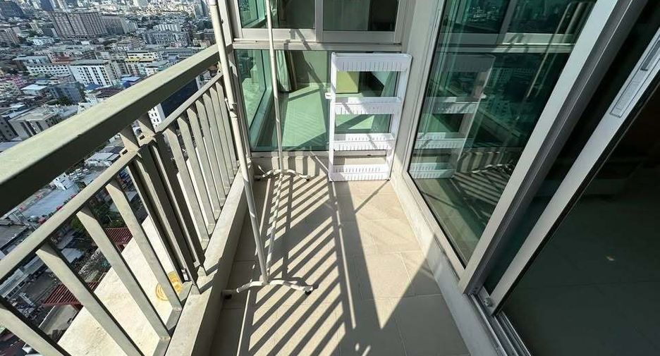 For rent 1 bed condo in Huai Khwang, Bangkok