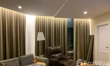 For rent 2 bedrooms condo in Bang Rak, Bangkok