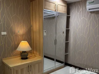 For rent 2 ベッドルーム condo in Khlong San, Bangkok