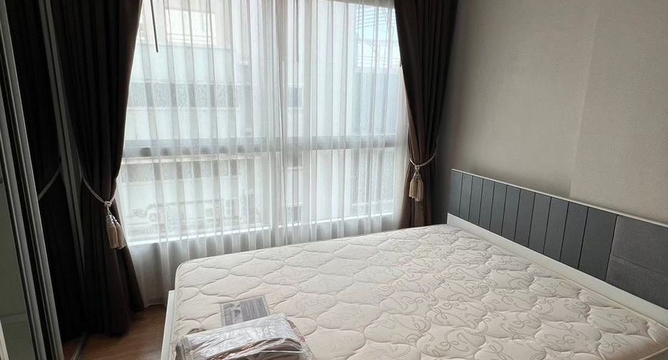 For rent 1 bed condo in Yan Nawa, Bangkok