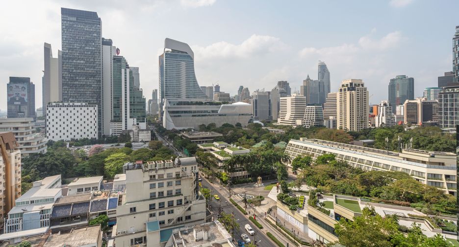 À louer 2 chambres condo à Pathum Wan, Bangkok
