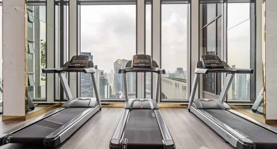 For rent 2 bedrooms condo in Pathum Wan, Bangkok