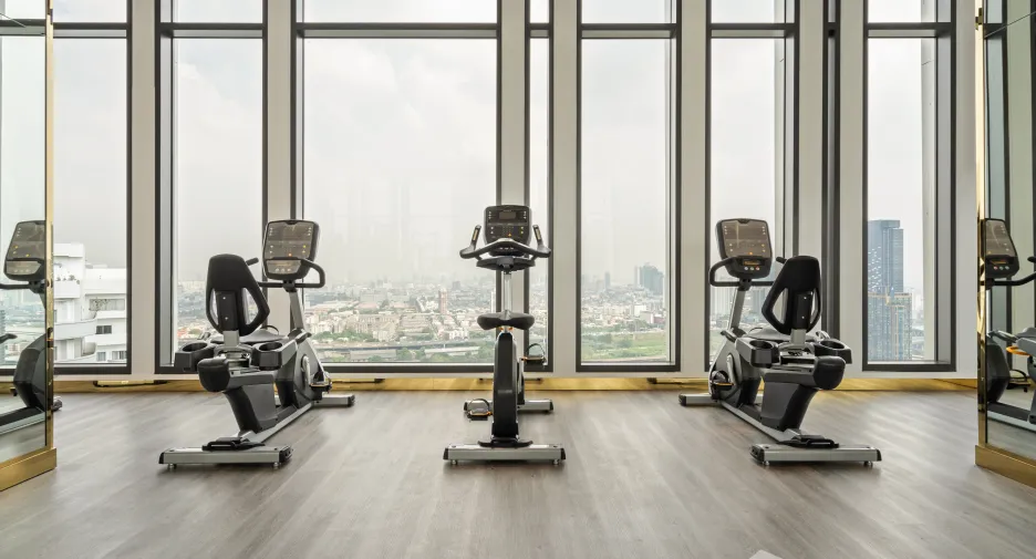 For rent 2 bedrooms condo in Pathum Wan, Bangkok