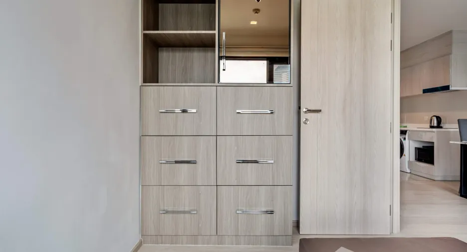 For rent 2 bedrooms condo in Pathum Wan, Bangkok