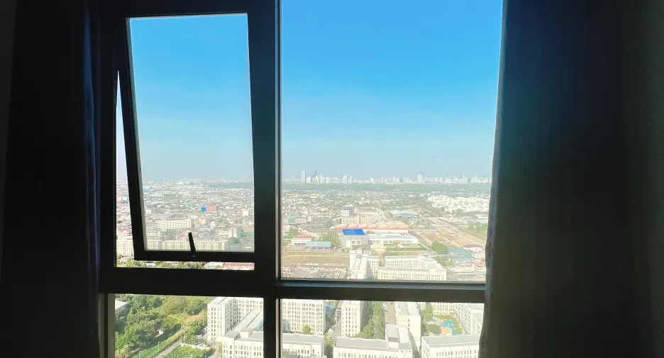 For rent 1 bed condo in Mueang Samut Prakan, Samut Prakan