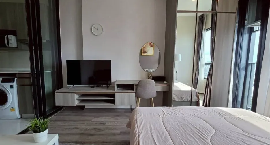 For rent studio condo in Watthana, Bangkok