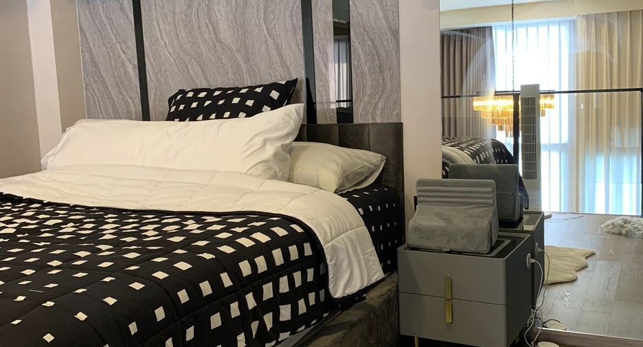 For rent 1 bed condo in Bang Rak, Bangkok